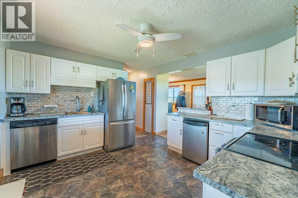 370065 128 Street W, Rural Foothills County, Alberta  T1S 6B8 - Photo 10 - A2312772