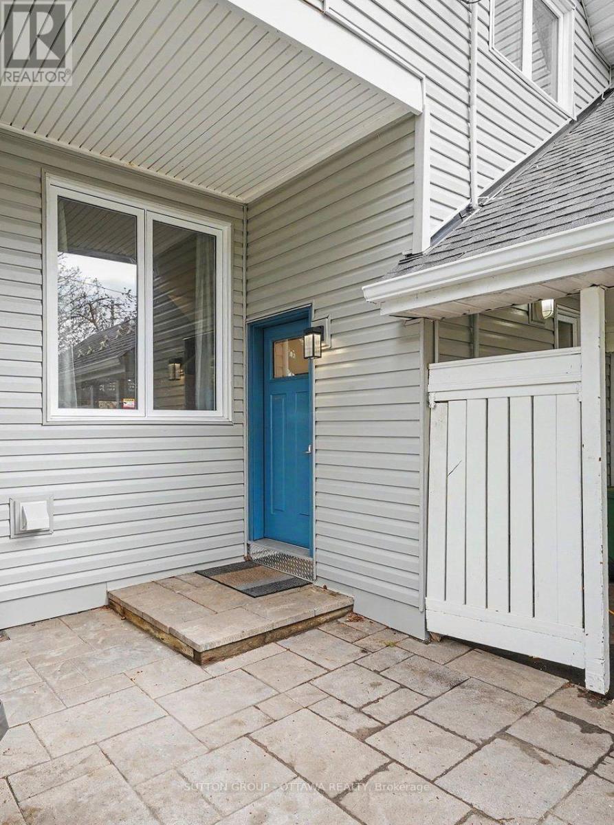 73 Scrivens Street, Ottawa, Ontario K2B 8N2 - Photo 4 - X13147672