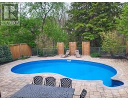 28 CHICKADEE CRESCENT, Brampton, Ontario