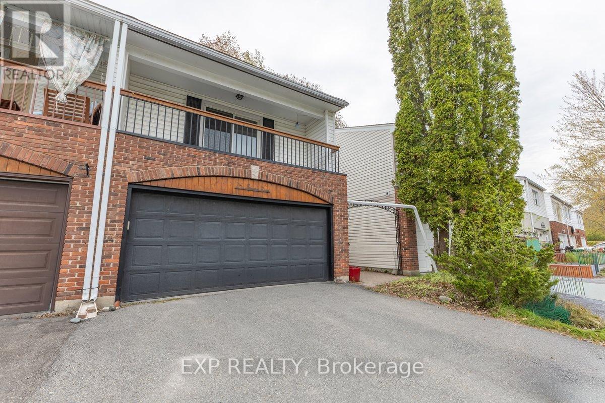 15 JANSEN ROAD, Ottawa, Ontario