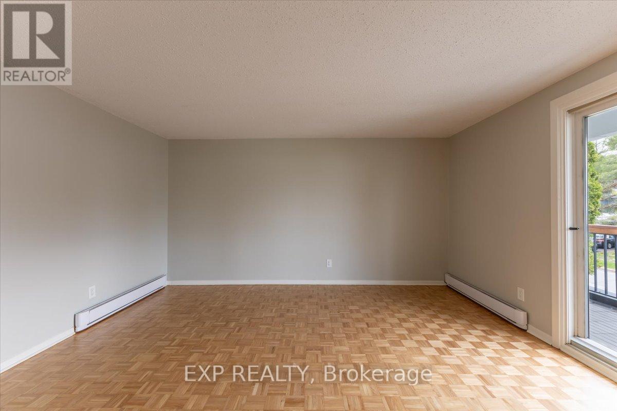 15 Jansen Road, Ottawa, Ontario  K2H 5W6 - Photo 22 - X13146778