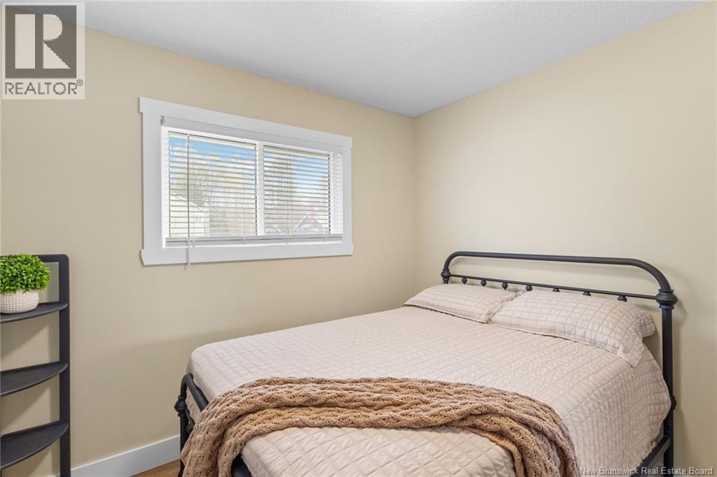 305 Maple Street, Fredericton, New Brunswick  E3A 3R3 - Photo 21 - NB139096