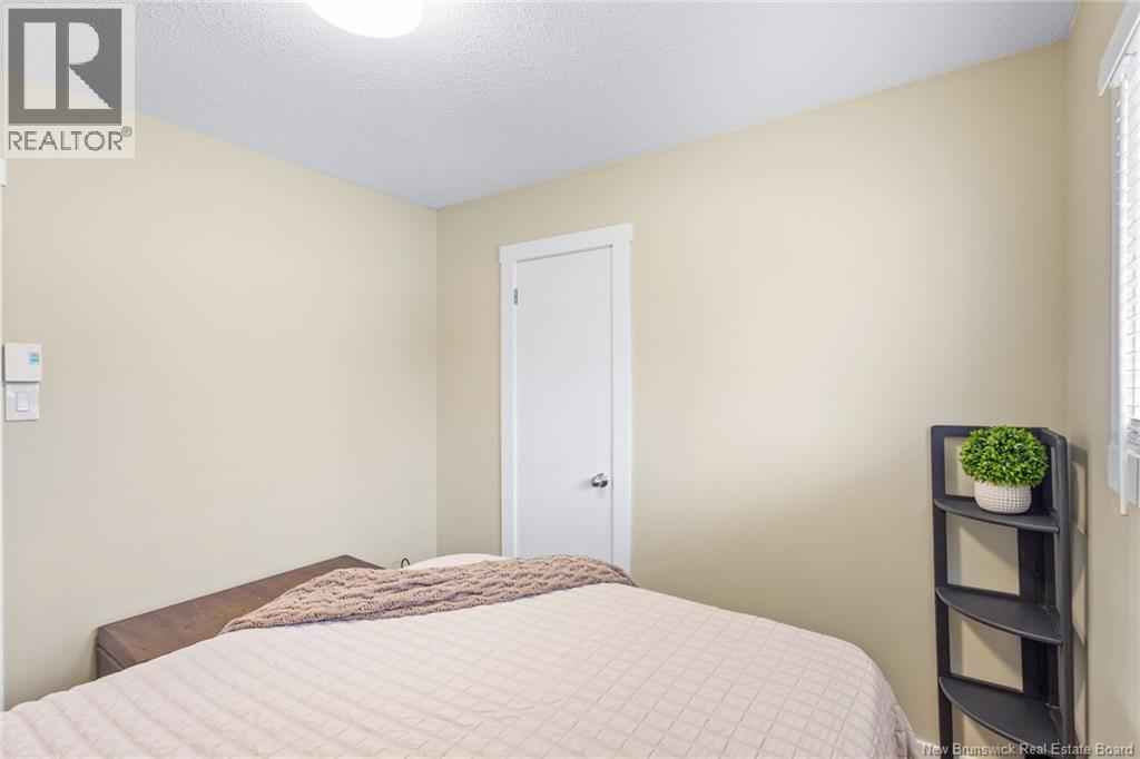 305 Maple Street, Fredericton, New Brunswick  E3A 3R3 - Photo 22 - NB139096