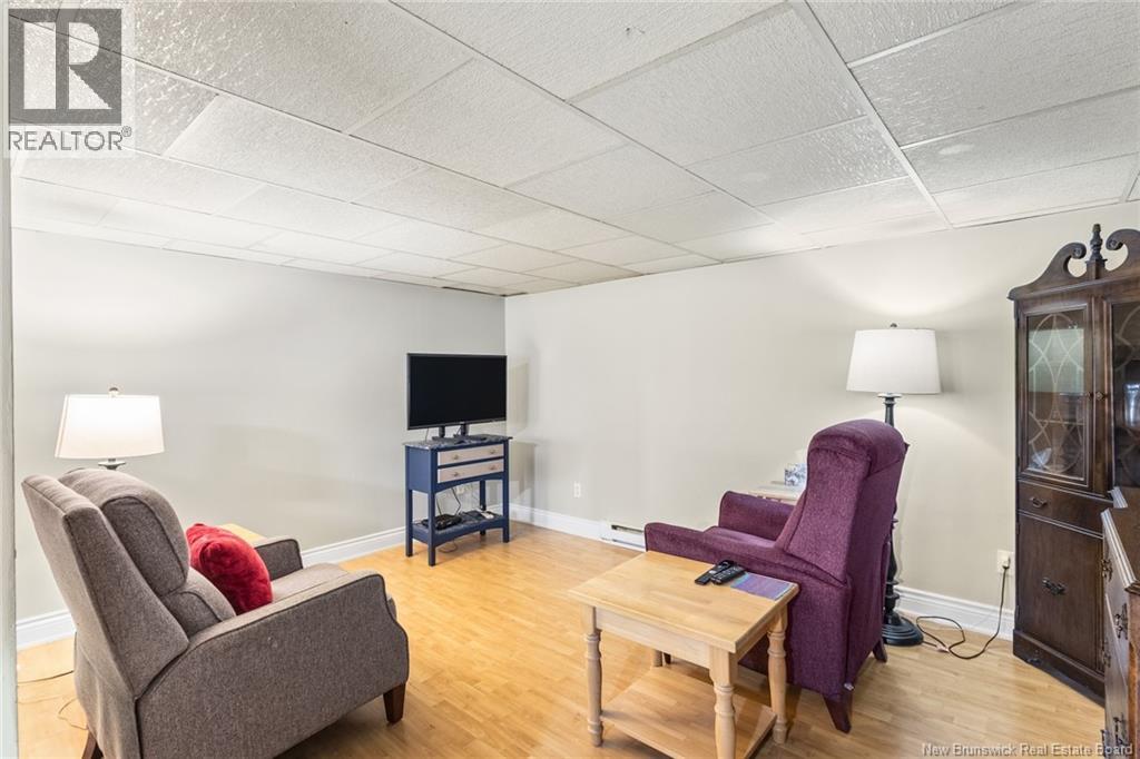305 Maple Street, Fredericton, New Brunswick  E3A 3R3 - Photo 32 - NB139096