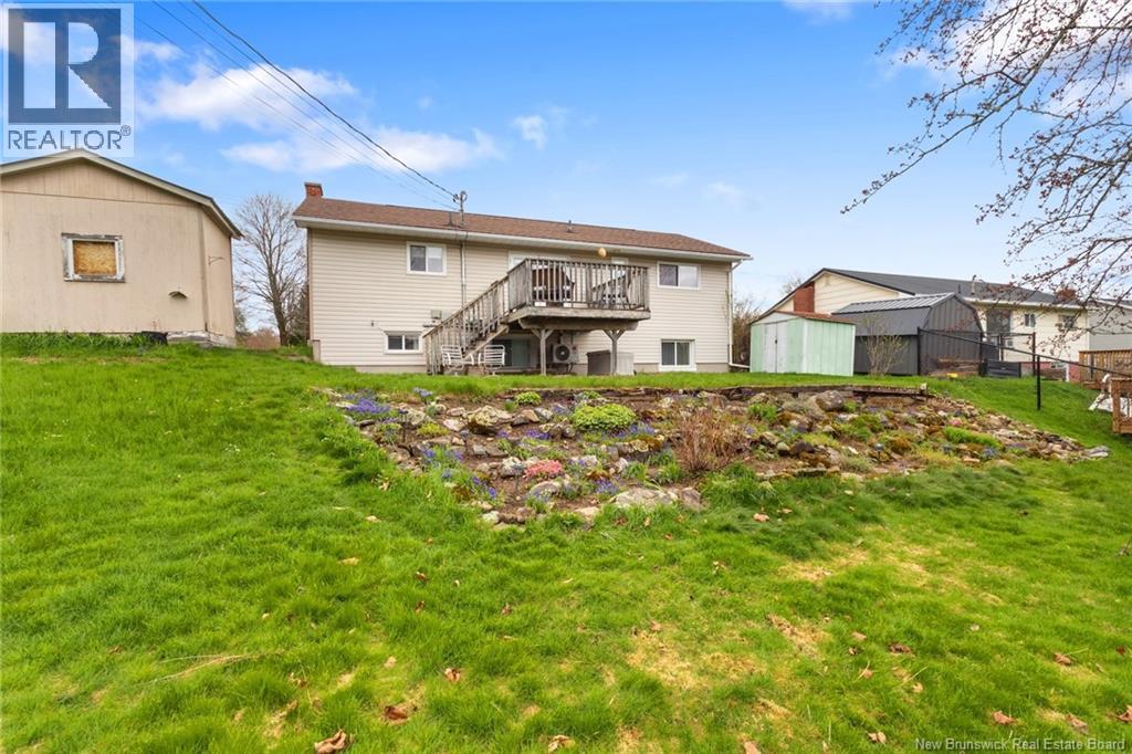 305 Maple Street, Fredericton, New Brunswick  E3A 3R3 - Photo 47 - NB139096