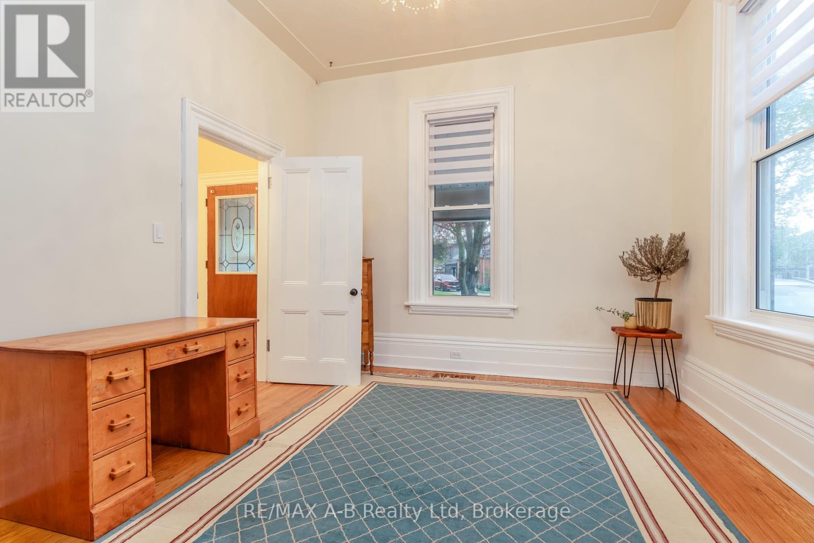 27 Home Street, Stratford, Ontario  N5A 1Z8 - Photo 11 - X13147604