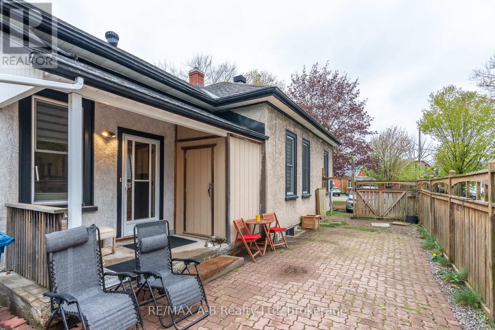 27 Home Street, Stratford, Ontario  N5A 1Z8 - Photo 39 - X13147604