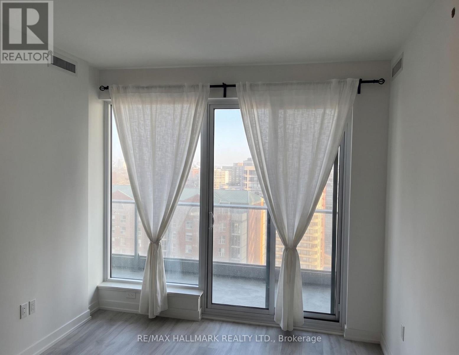 S1405 - 8 Olympic Gdn Drive, Toronto, Ontario  M2M 0B9 - Photo 12 - C13147594