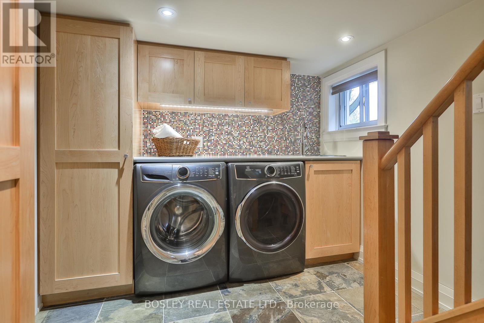 164 Hanna Road, Toronto, Ontario  M4G 3N8 - Photo 27 - C13147644