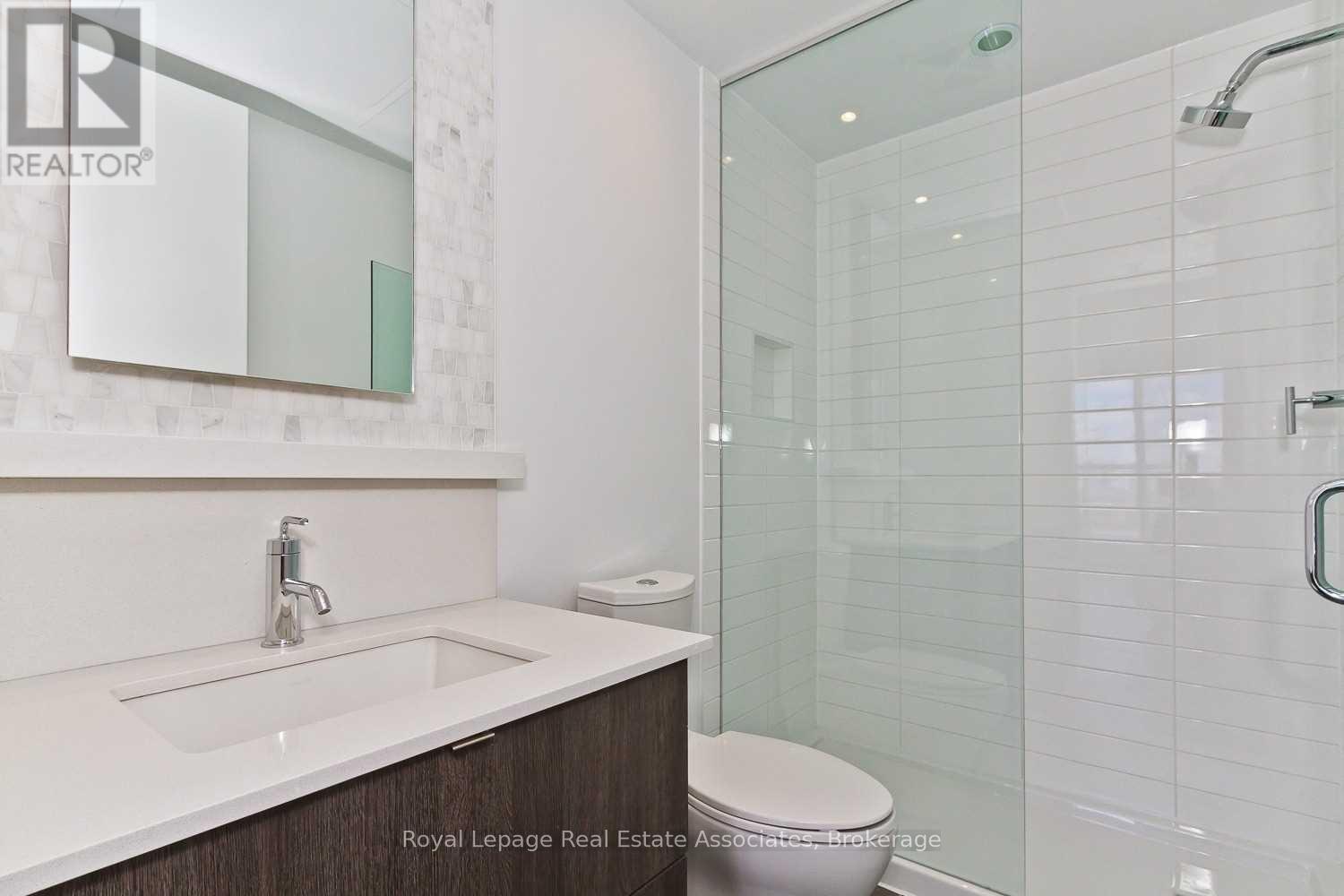 Ph1 - 138 St Helens Avenue, Toronto, Ontario M6H 0B8 - Photo 11 - C13147670