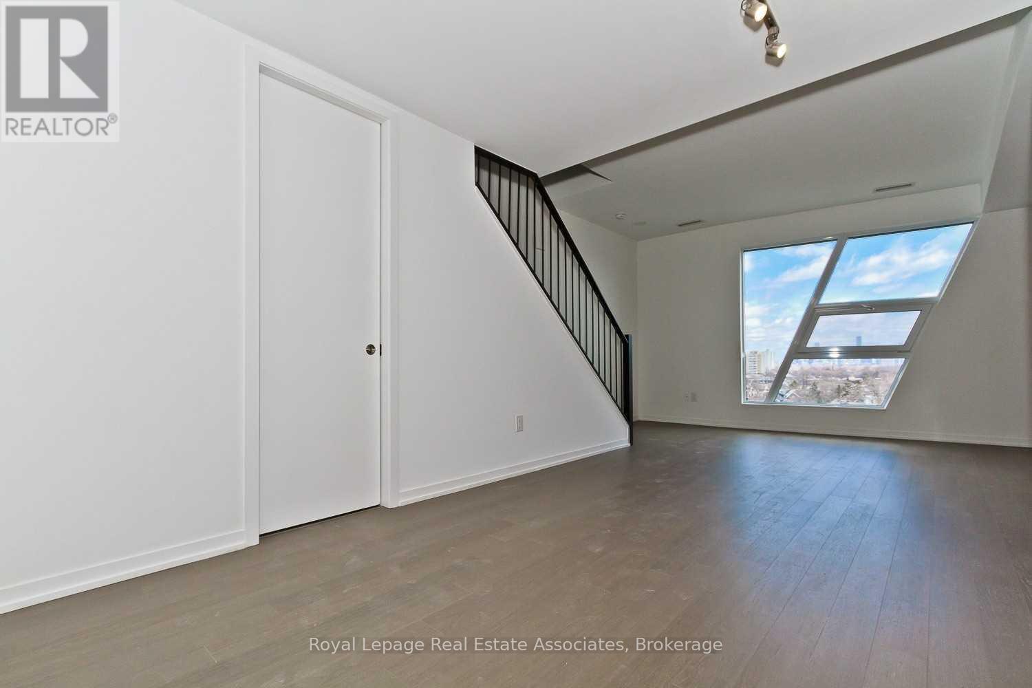 Ph1 - 138 St Helens Avenue, Toronto, Ontario M6H 0B8 - Photo 9 - C13147670