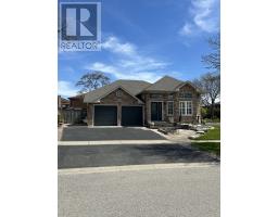 99 GOODMAN DRIVE, Oshawa, Ontario