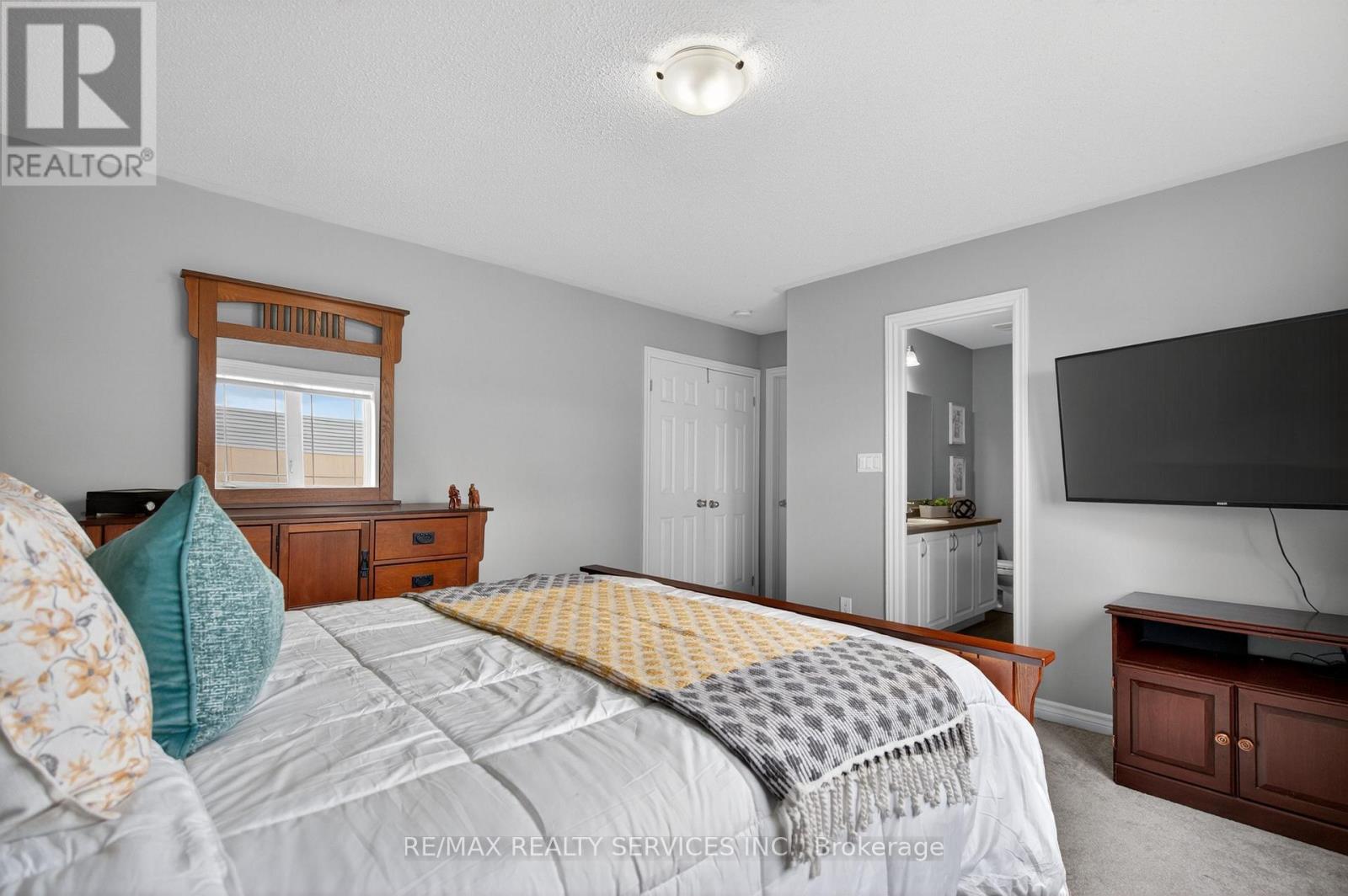 69 Mantz Crescent, Whitby, Ontario L1R 0L2 - Photo 26 - E13147662