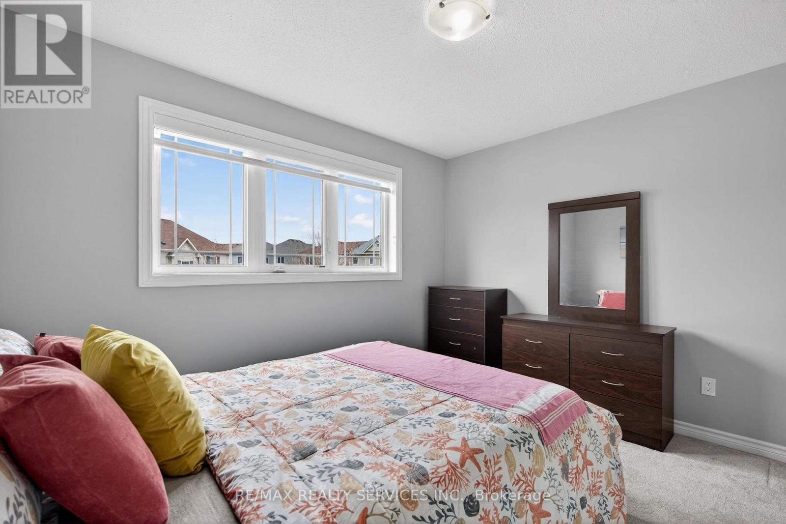69 Mantz Crescent, Whitby, Ontario L1R 0L2 - Photo 33 - E13147662
