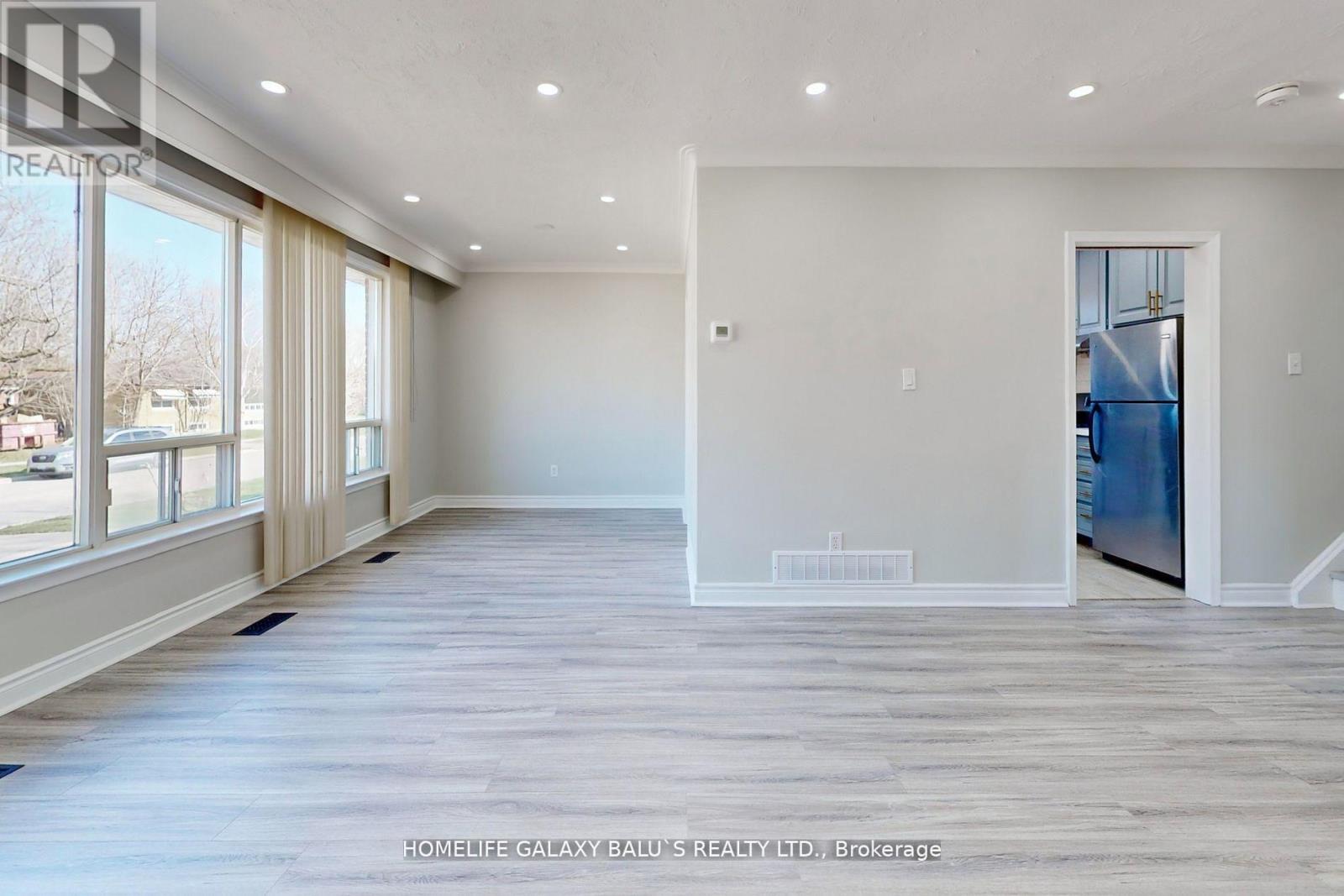 Main - 58 Milford Haven Drive, Toronto, Ontario  M1G 3C8 - Photo 3 - E13147666