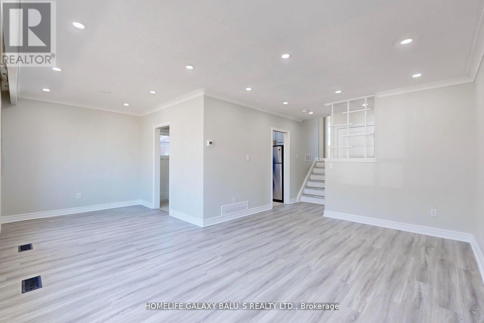 Main - 58 Milford Haven Drive, Toronto, Ontario  M1G 3C8 - Photo 4 - E13147666