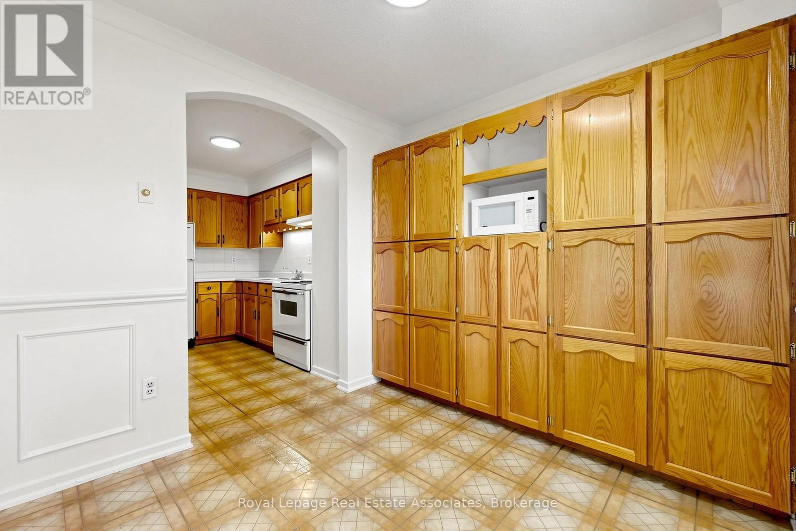 40 - 600 Silver Creek Boulevard, Mississauga, Ontario  L5A 2B4 - Photo 10 - W13145878