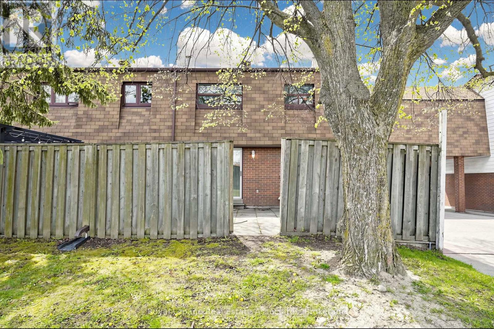 40 - 600 Silver Creek Boulevard, Mississauga, Ontario  L5A 2B4 - Photo 44 - W13145878