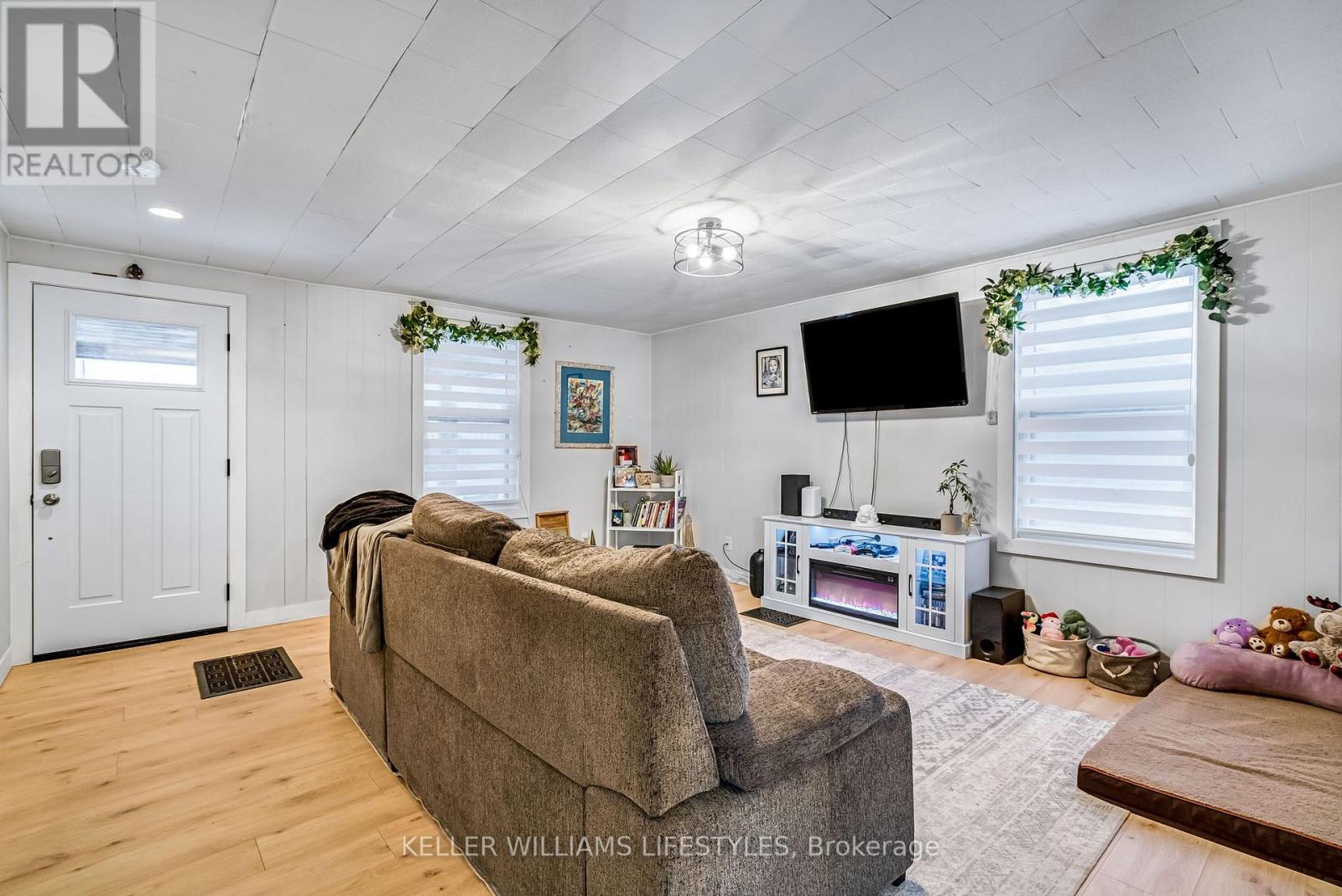 2 Opechee Street, St. Thomas, Ontario  N5R 1V9 - Photo 7 - X12995004