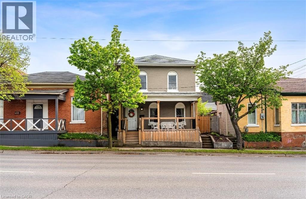 231 DALHOUSIE Street, Brantford, Ontario