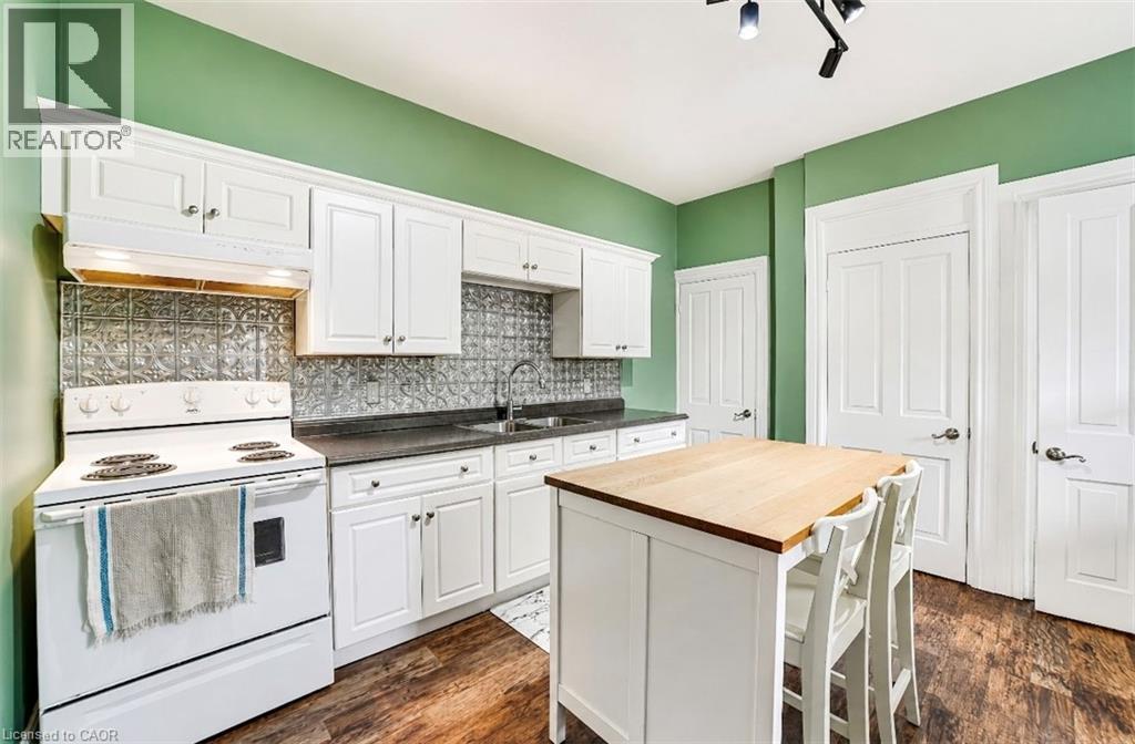 231 Dalhousie Street, Brantford, Ontario  N3S 3V1 - Photo 11 - 40828763