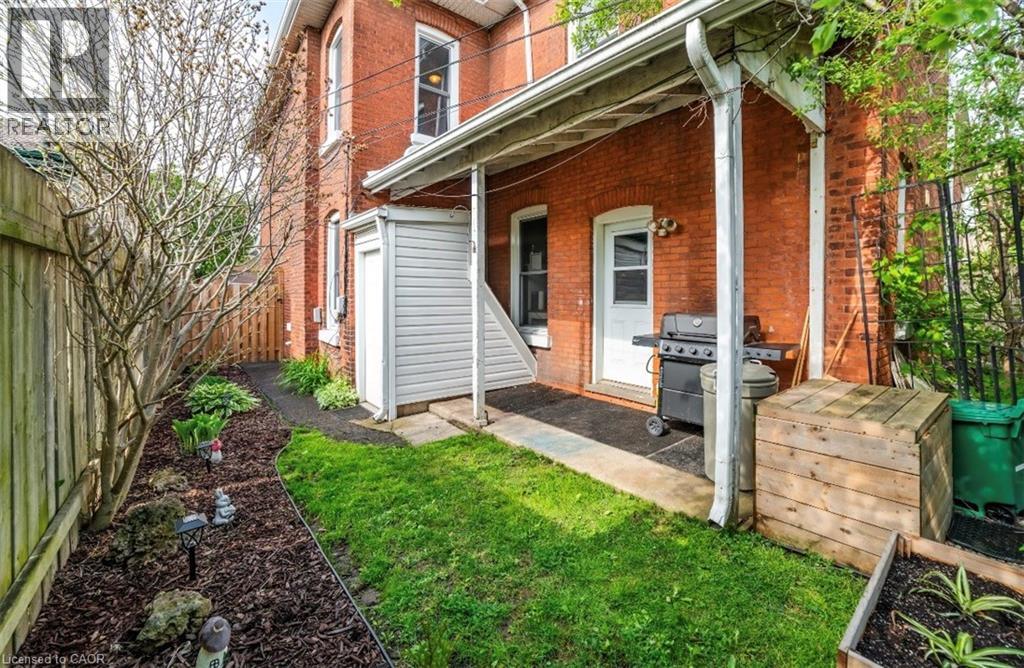 231 Dalhousie Street, Brantford, Ontario  N3S 3V1 - Photo 24 - 40828763