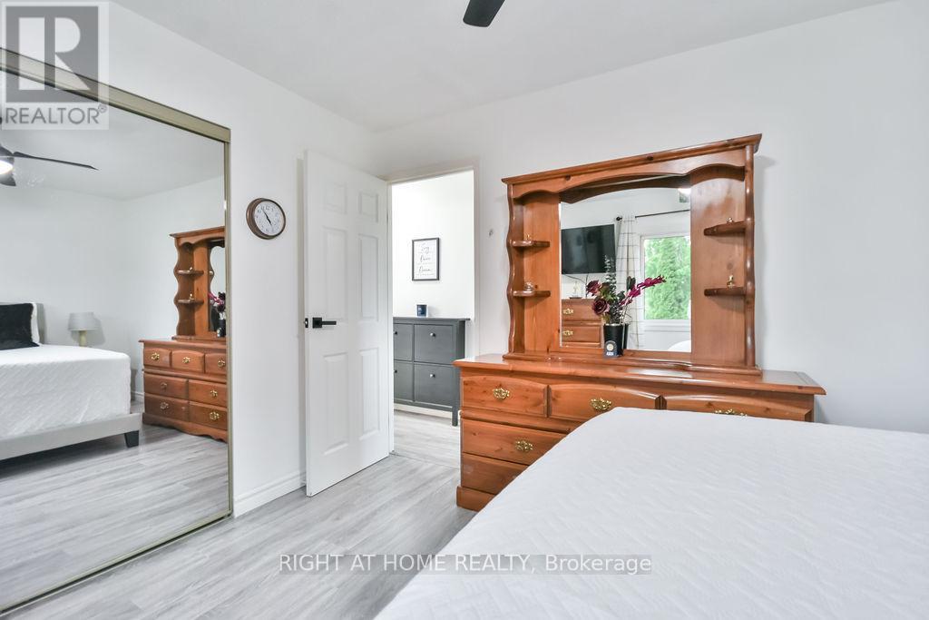 B6 - 179 Edgehill Drive, Barrie, Ontario  L4N 1L9 - Photo 20 - S13147654