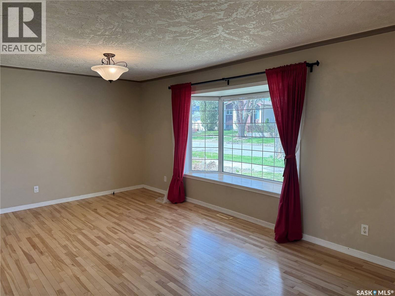 312 1st Street E, Saskatoon, Saskatchewan  S7H 1S2 - Photo 8 - SK036483