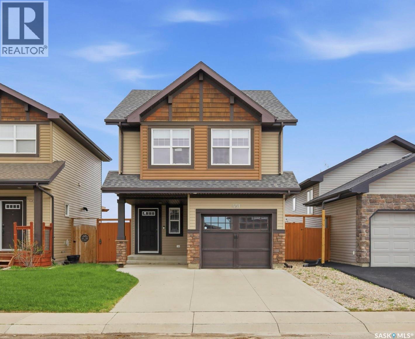 451 Henick CRESCENT, Saskatoon, Saskatchewan