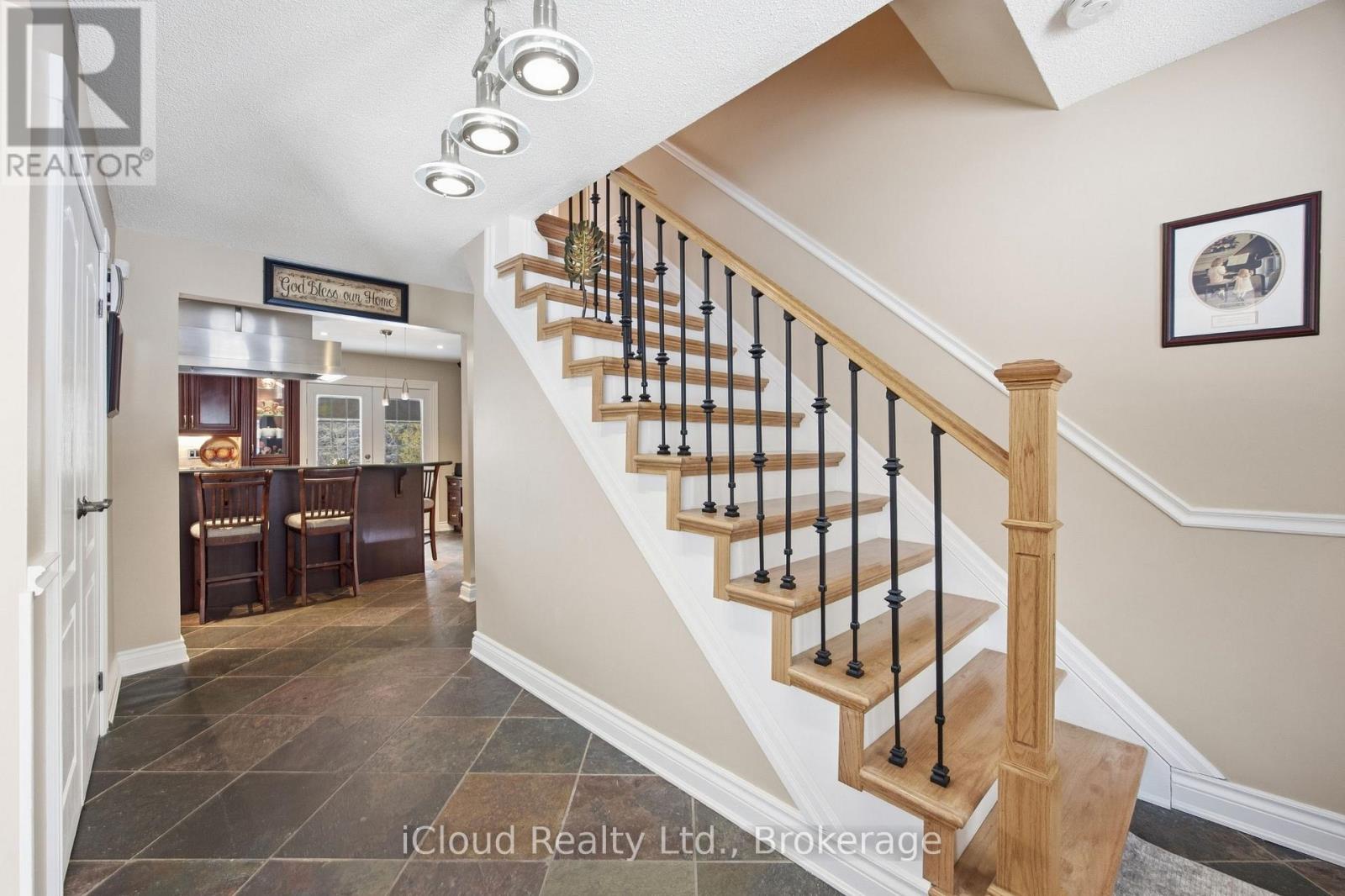 19982 Kennedy Road, Caledon, Ontario  L7K 1Y3 - Photo 6 - W13147614