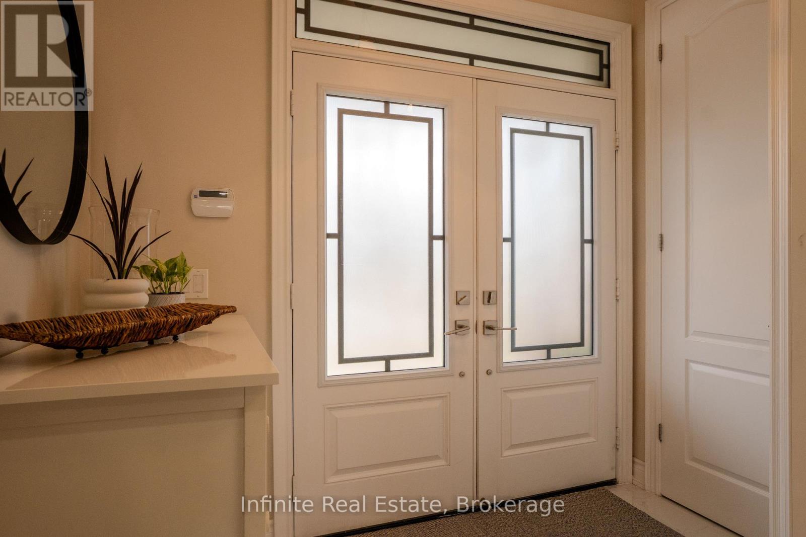 44 Fawnridge Road, Caledon, Ontario  L7C 3T9 - Photo 4 - W13147618