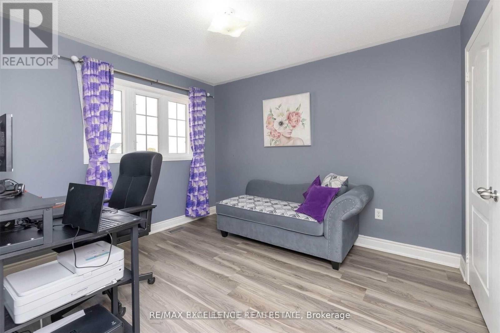 34 Snowberry Crescent S, Halton Hills, Ontario L7G 6M4 - Photo 19 - W13147650