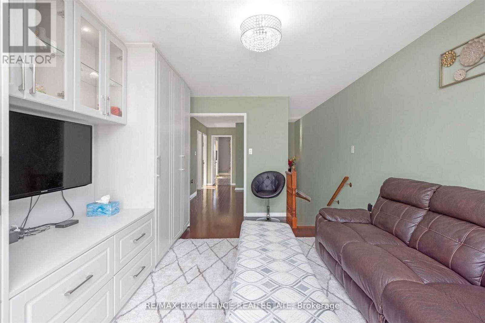 34 Snowberry Crescent S, Halton Hills, Ontario L7G 6M4 - Photo 20 - W13147650