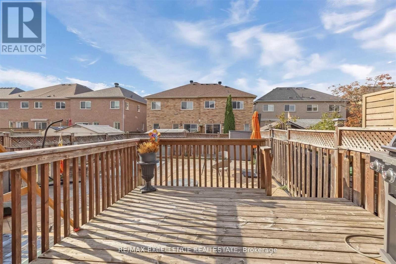 34 Snowberry Crescent S, Halton Hills, Ontario L7G 6M4 - Photo 24 - W13147650
