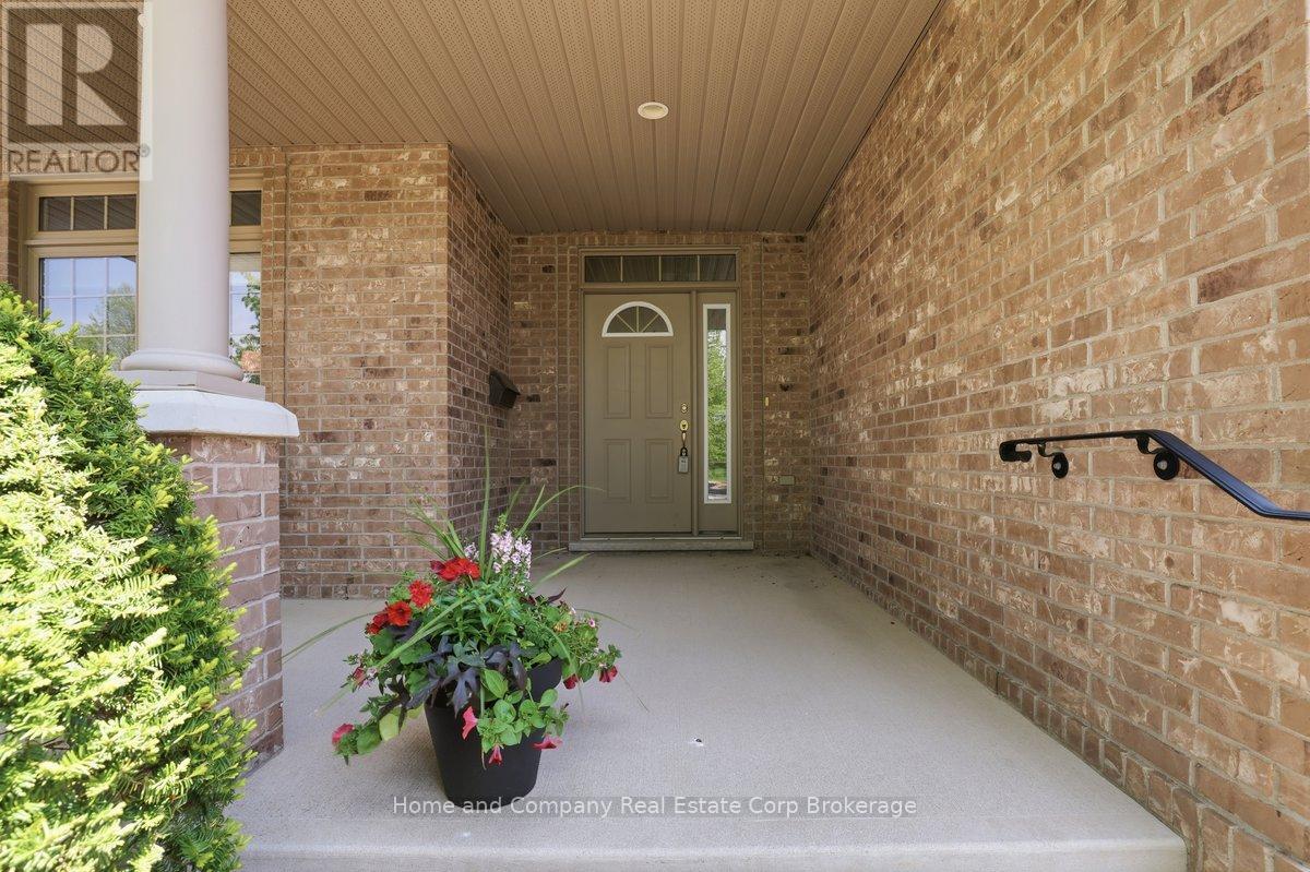 28 North Pointe Drive, Stratford, Ontario N5A 8C3 - Photo 3 - X12919364