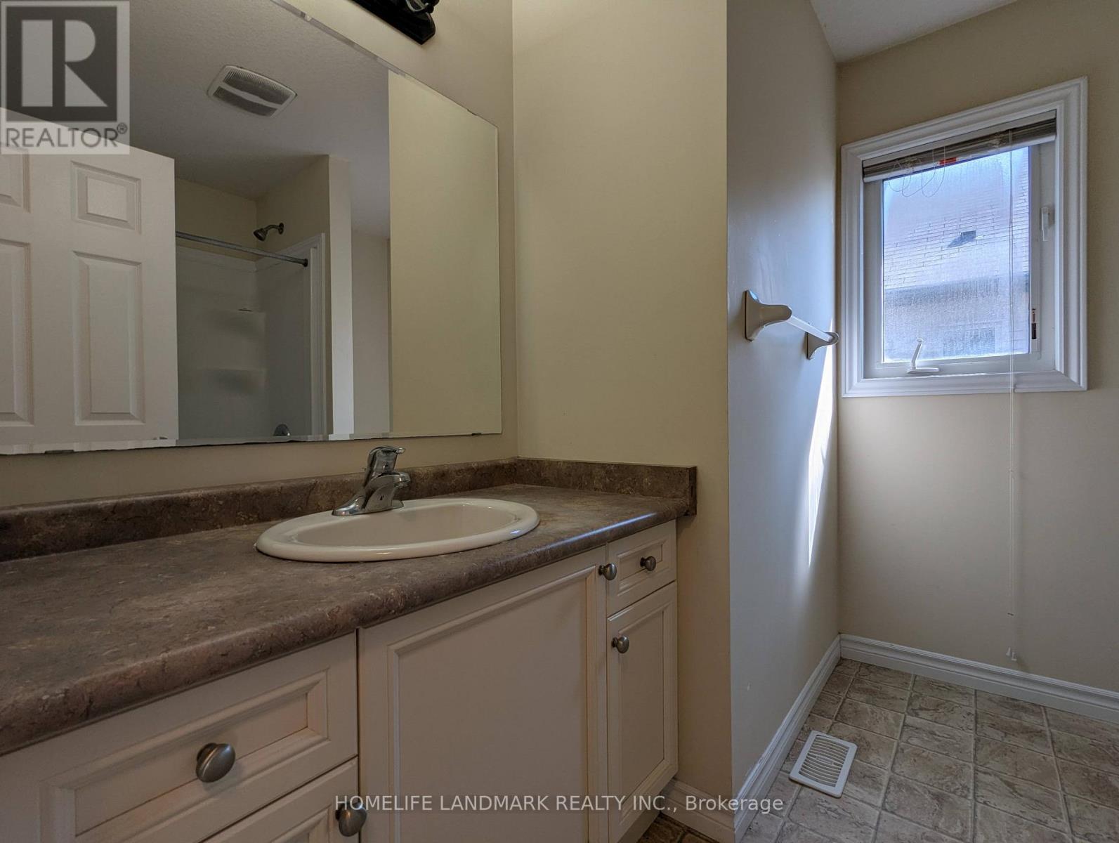 27b - 931 Glasgow Street, Kitchener, Ontario N2N 0B6 - Photo 32 - X13147610