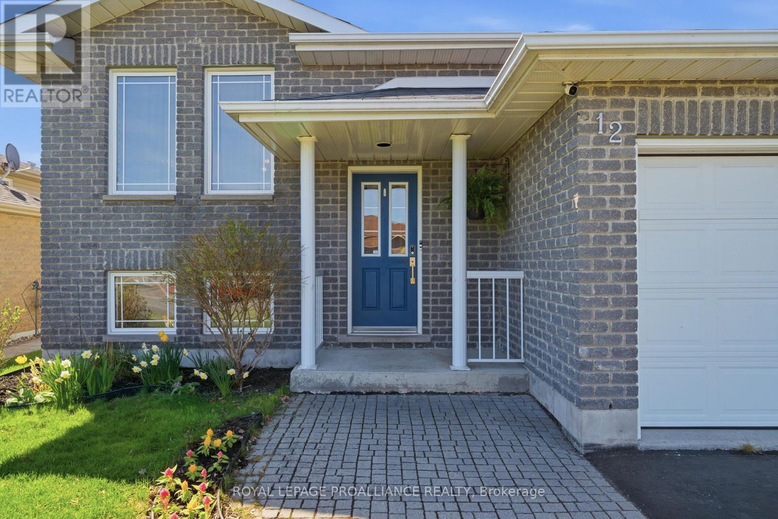 12 Ridgeview Lane, Quinte West, Ontario  K8V 5P8 - Photo 3 - X13147720