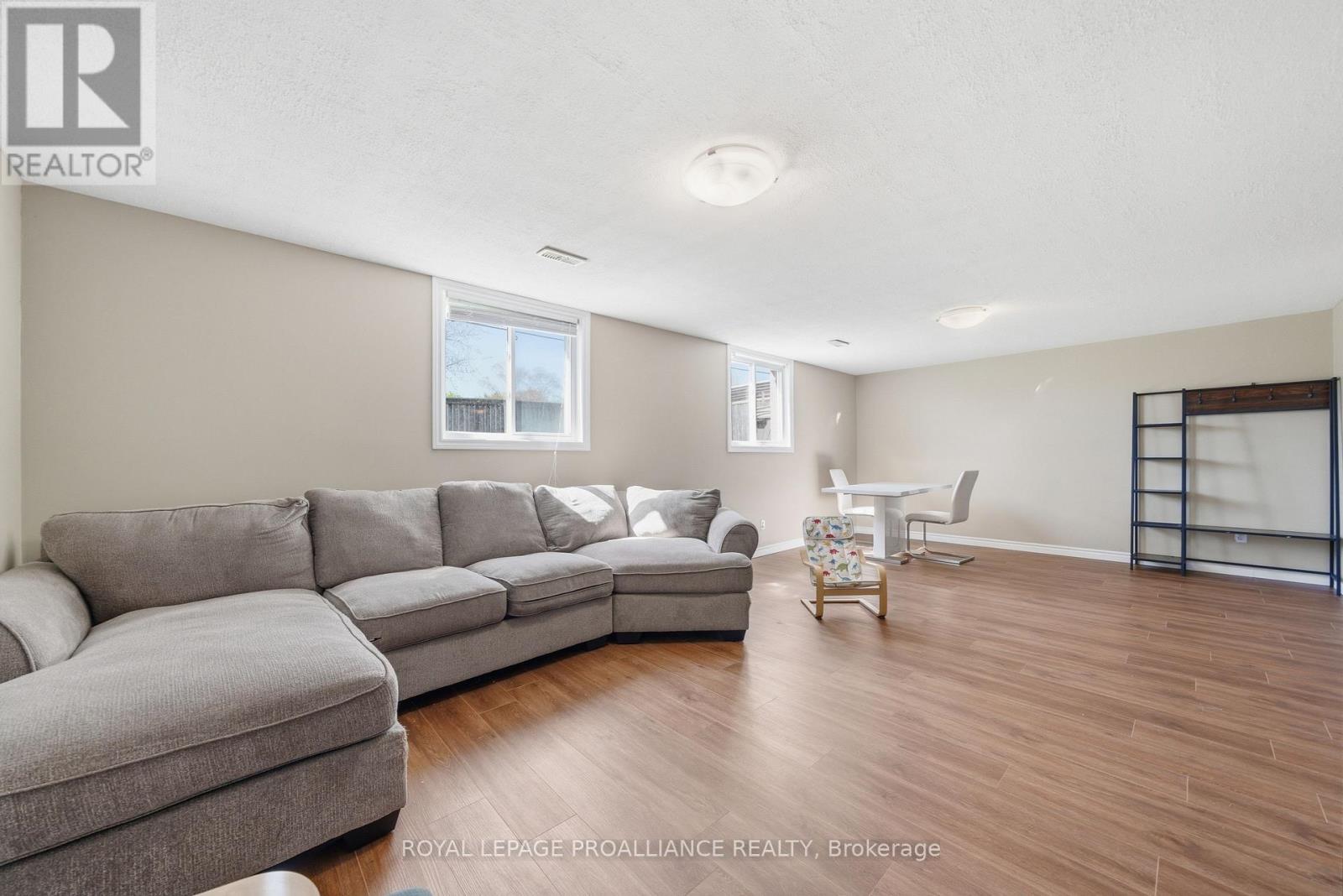 12 Ridgeview Lane, Quinte West, Ontario  K8V 5P8 - Photo 32 - X13147720