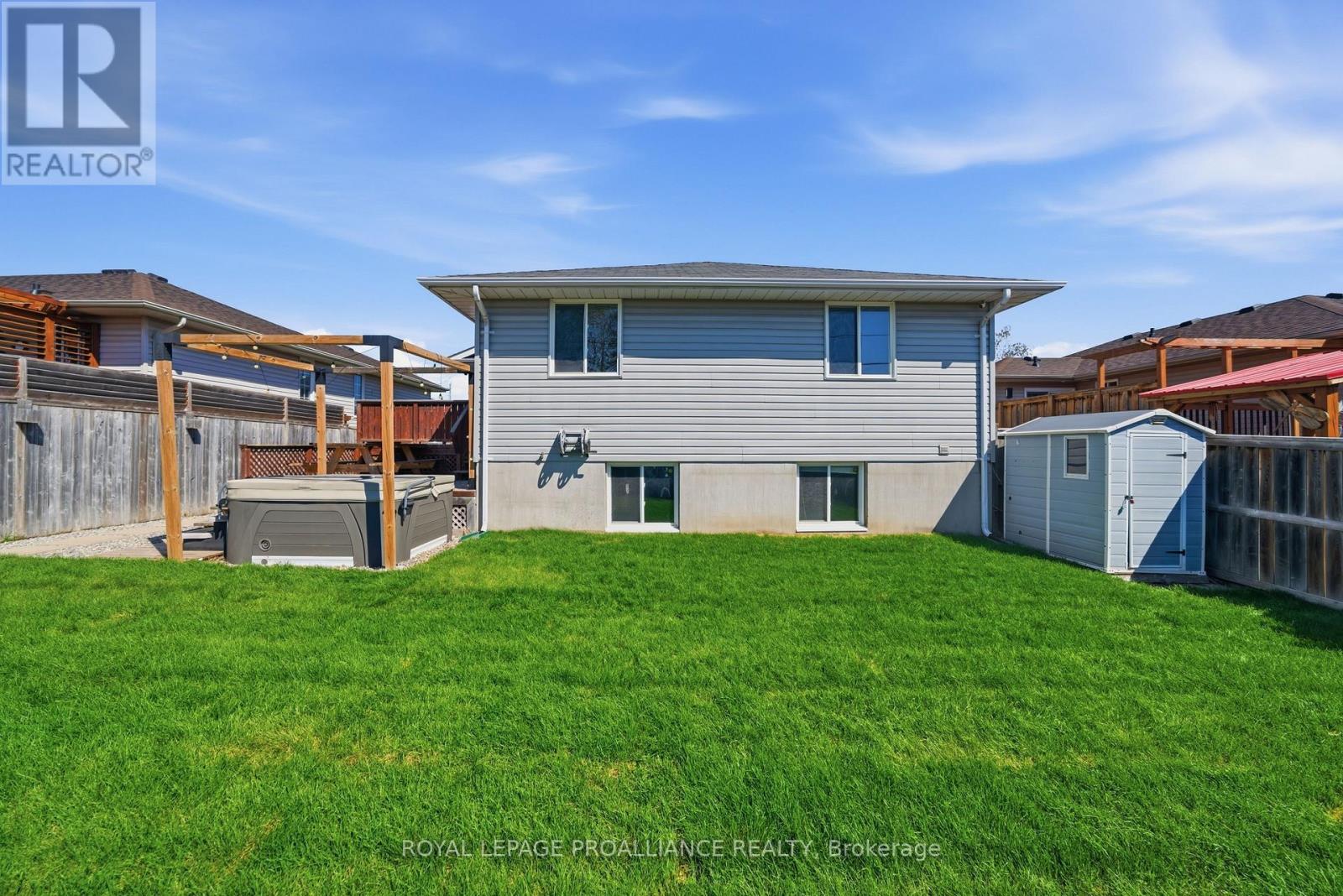 12 Ridgeview Lane, Quinte West, Ontario  K8V 5P8 - Photo 44 - X13147720