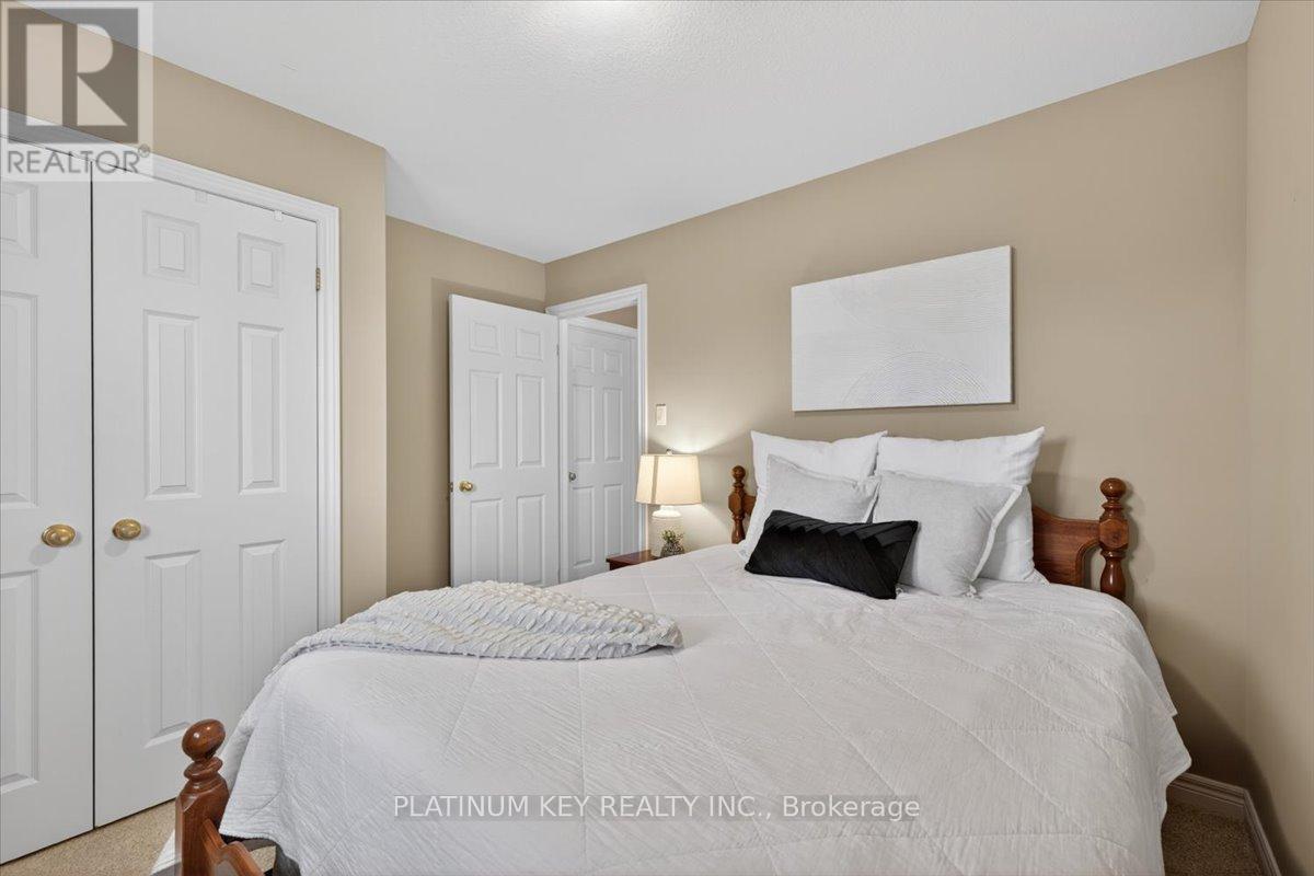 519 Darcy Drive, Strathroy-Caradoc (Ne), Ontario  N7G 4L1 - Photo 15 - X13147746