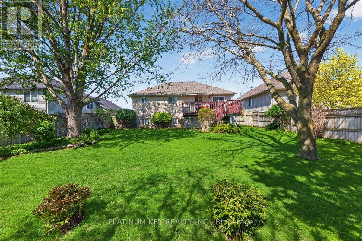 519 Darcy Drive, Strathroy-Caradoc (Ne), Ontario  N7G 4L1 - Photo 21 - X13147746