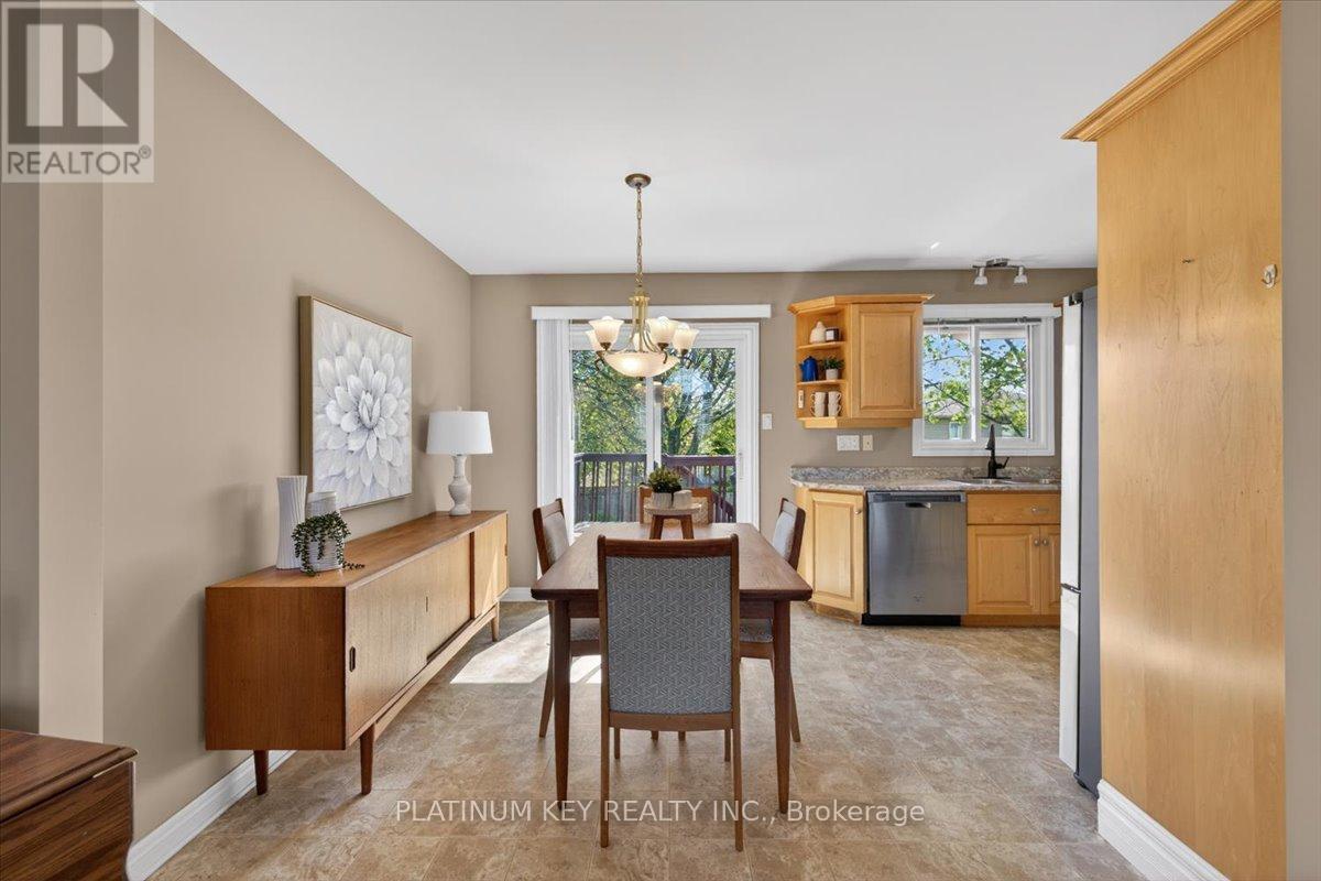 519 Darcy Drive, Strathroy-Caradoc (Ne), Ontario  N7G 4L1 - Photo 7 - X13147746