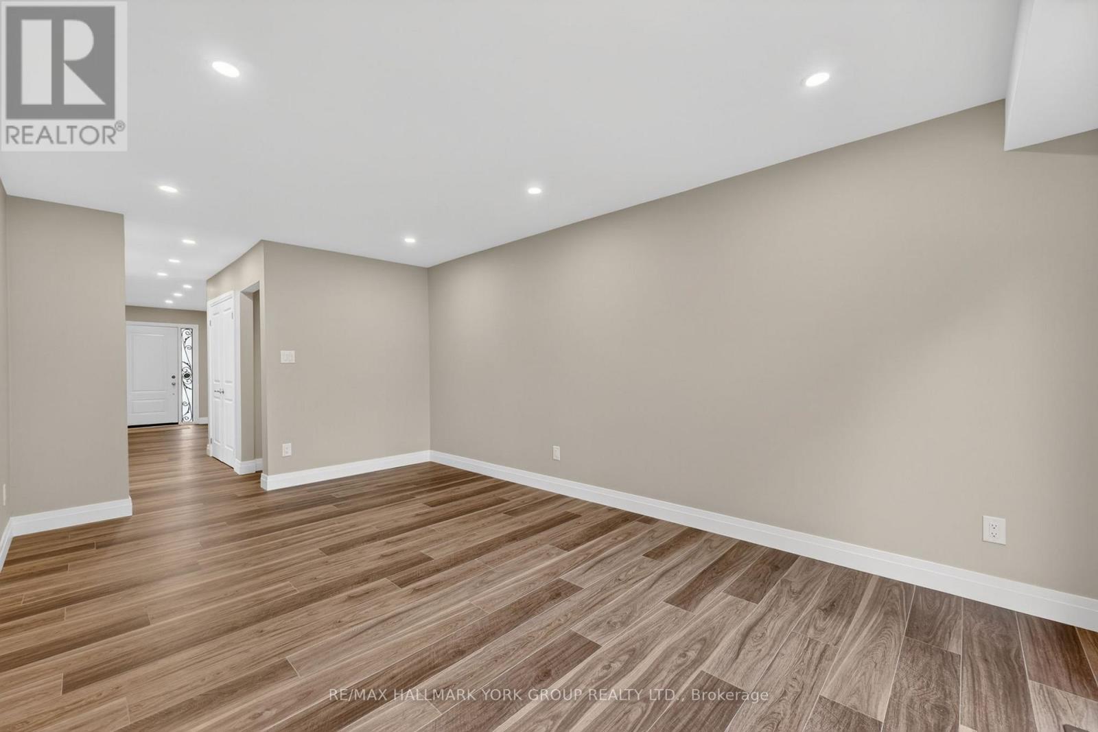 176 Spruce Street, Aurora, Ontario  L4G 3P3 - Photo 11 - N13131546