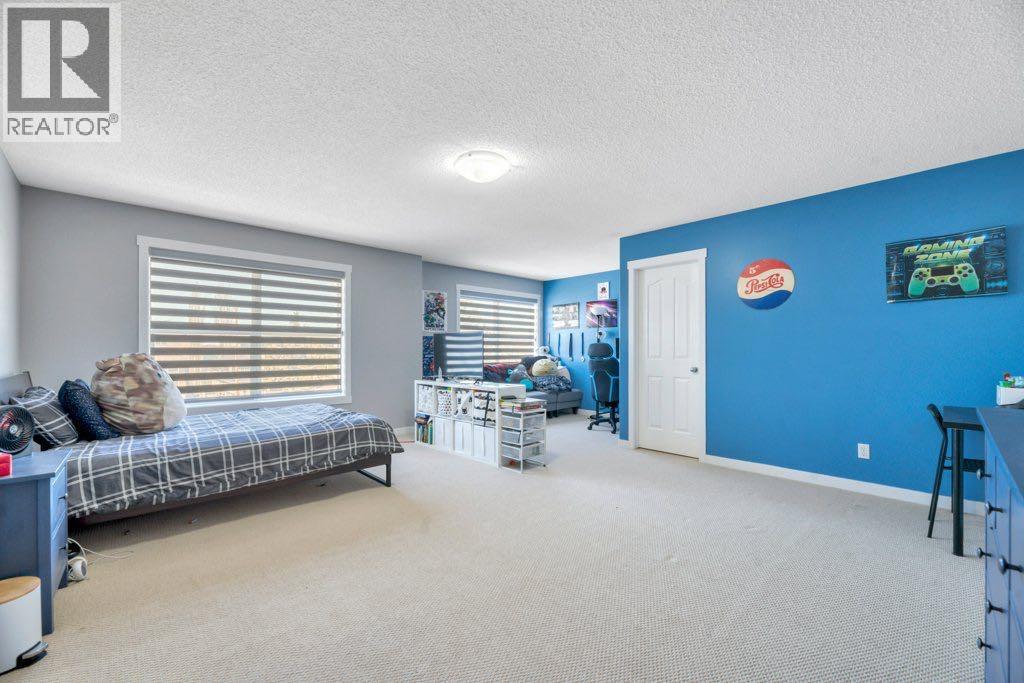 712 East Chestermere Drive, Chestermere, Alberta  T1X 1A5 - Photo 35 - A2309919