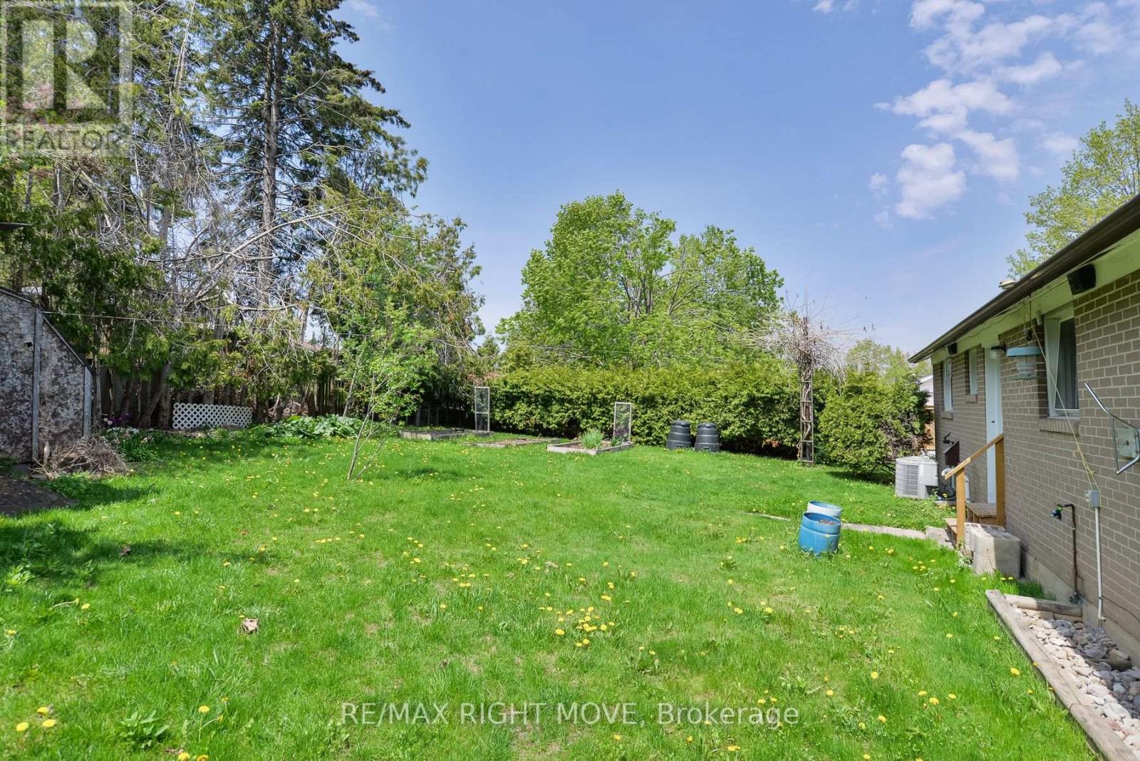 636 Mississaga Street W, Orillia, Ontario  L3V 3C6 - Photo 28 - S12964718