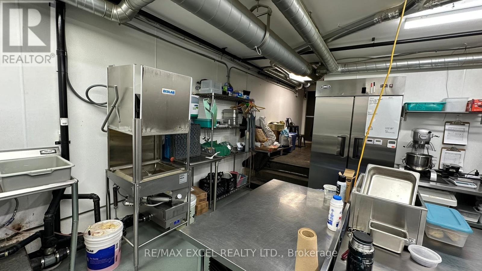 1060 Gerrard Street E, Toronto, Ontario M4M 1Z8 - Photo 9 - E13147710
