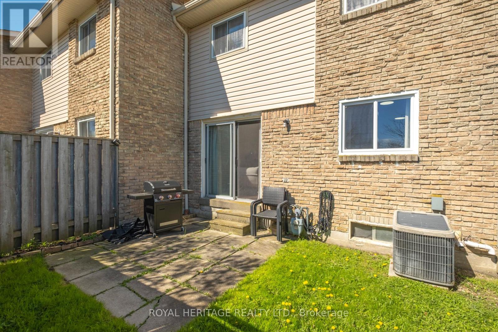 43 Clover Ridge Drive W, Ajax, Ontario L1S 3M6 - Photo 28 - E13147738