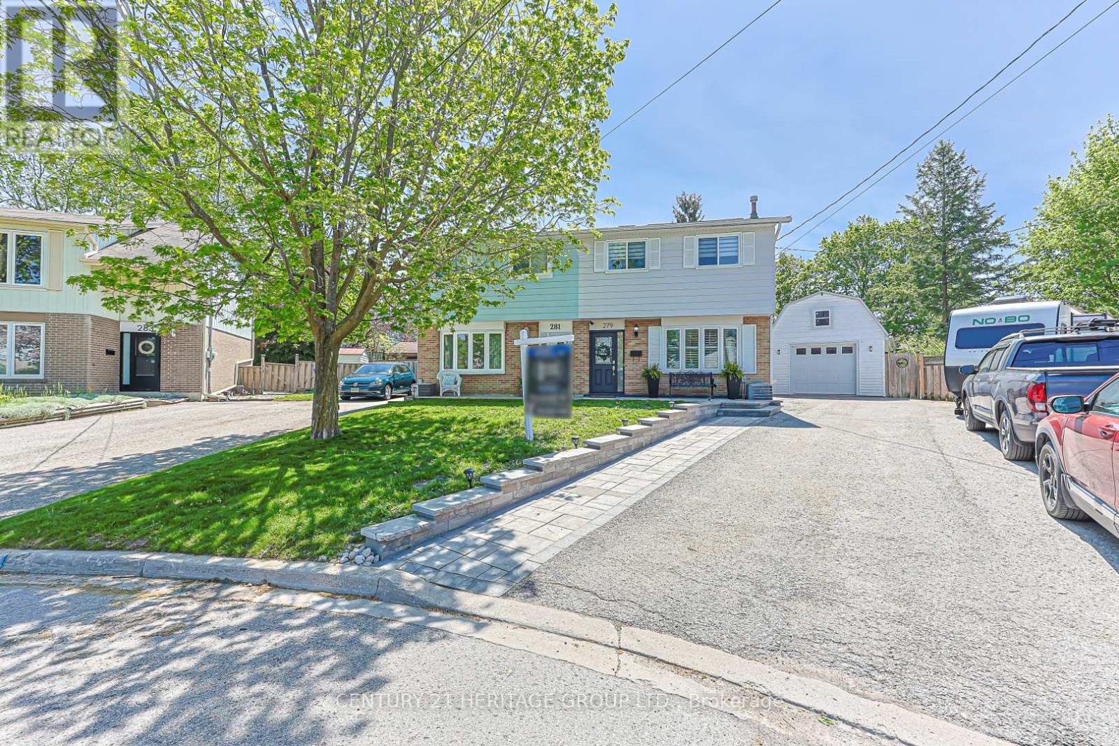 279 Rockway Court, Newmarket, Ontario  L3Y 3M3 - Photo 2 - N13147692