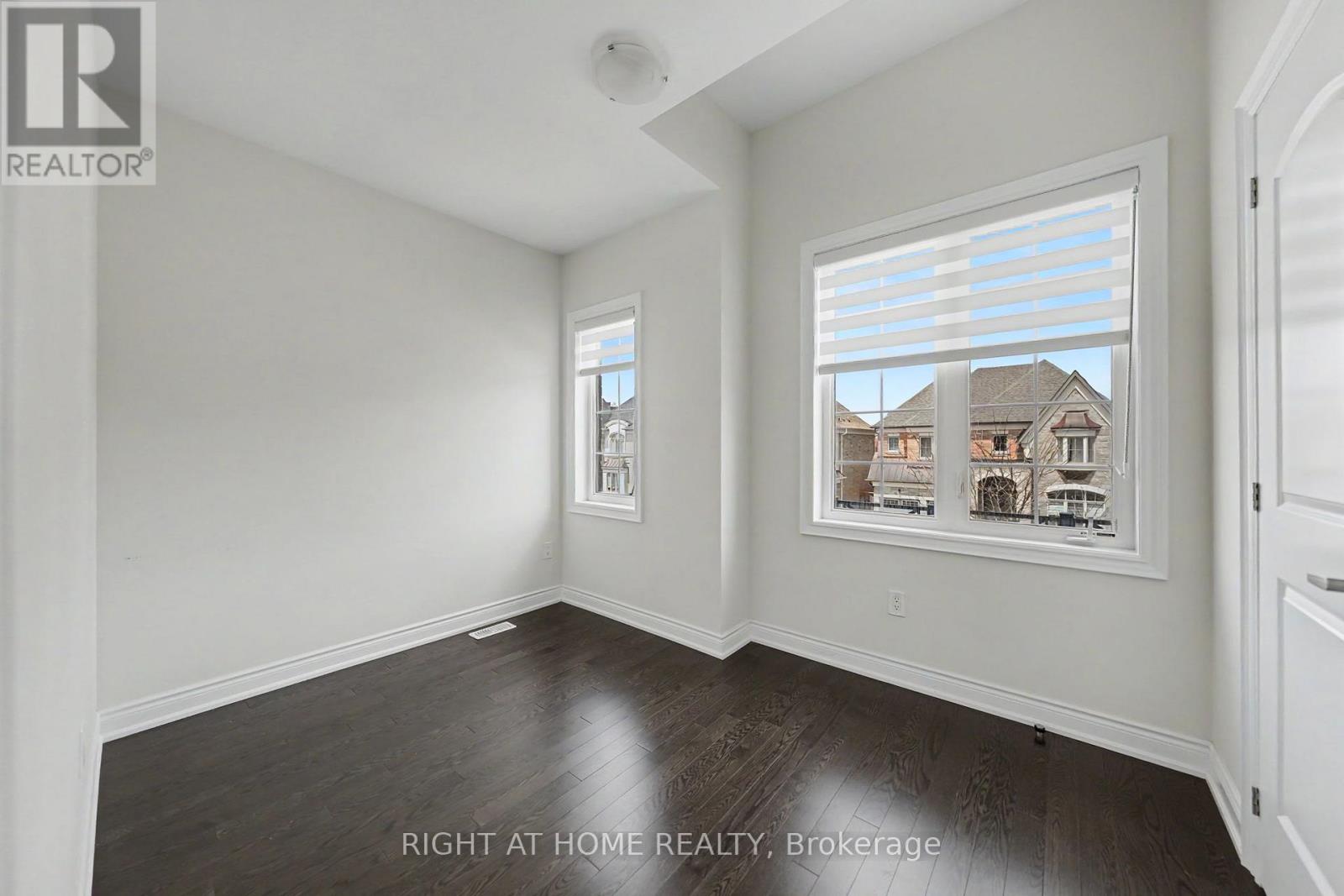 5 Rossini Drive, Richmond Hill, Ontario  L4E 0R6 - Photo 20 - N13147730