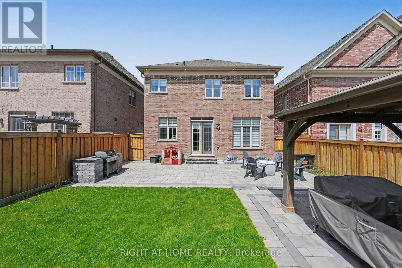 5 Rossini Drive, Richmond Hill, Ontario  L4E 0R6 - Photo 30 - N13147730